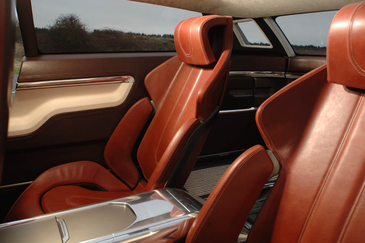 lrx seat