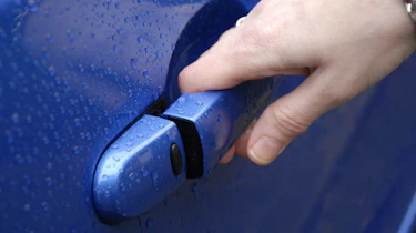 nissan handle
