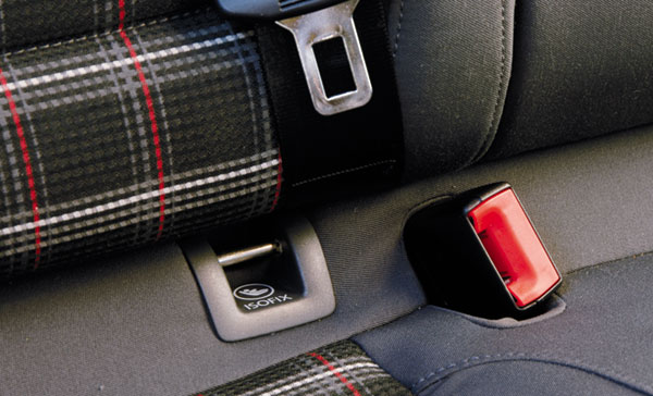 VW Golf GTI Isofix mounting