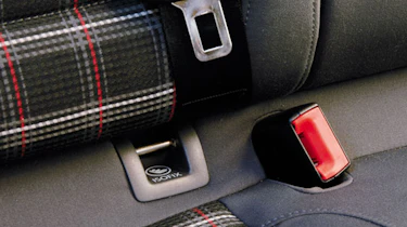 VW Golf GTI Isofix mounting