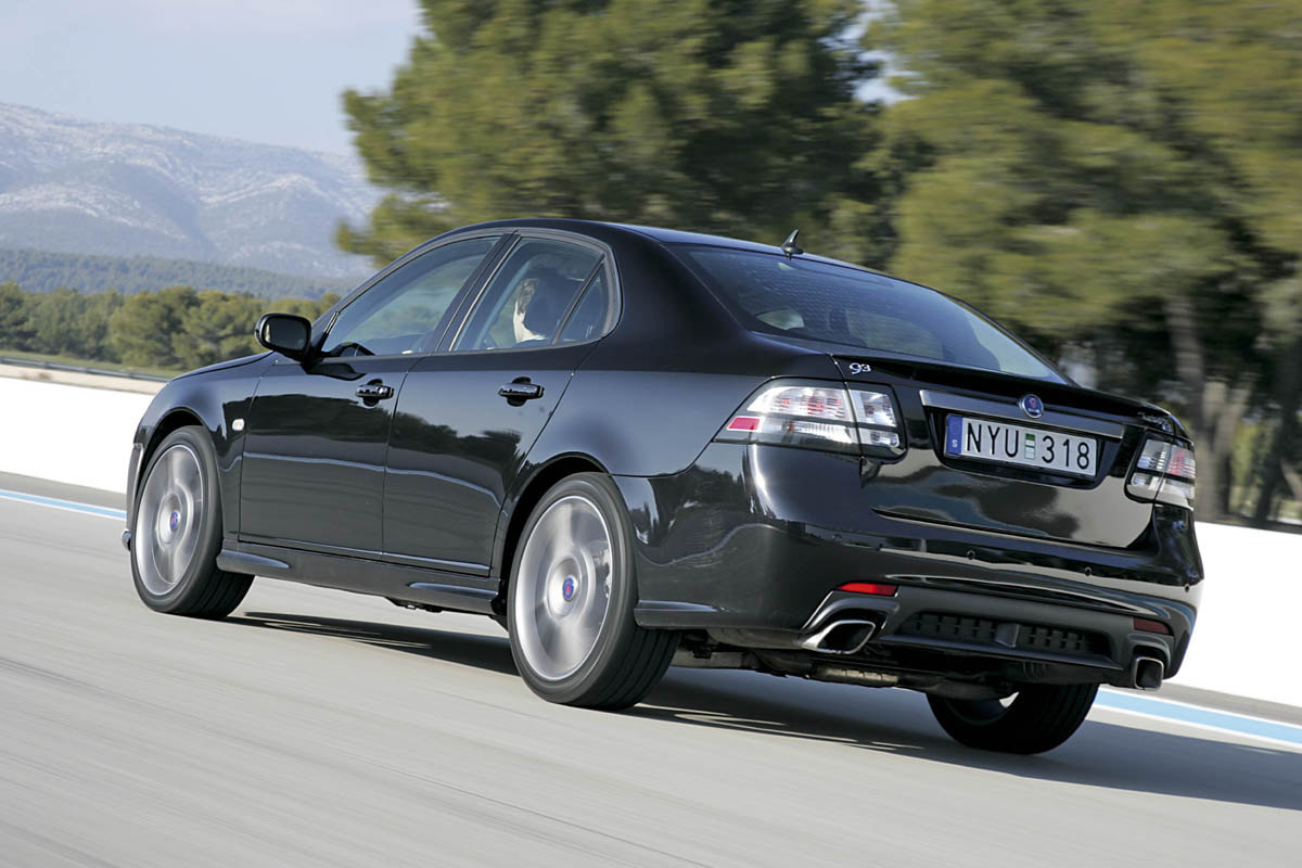 Saab rear