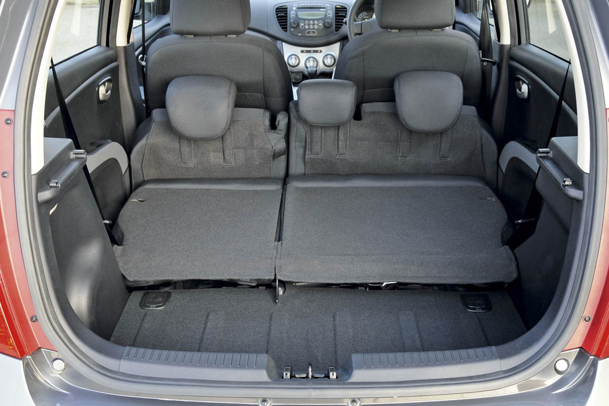 Hyundai boot