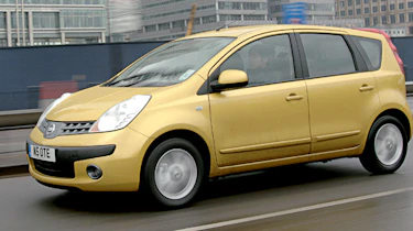 Side view of Nissan Note