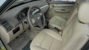 Lifan 01
