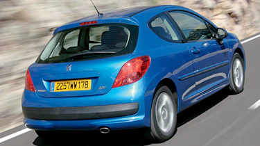 Rear view of Peugeot 207
