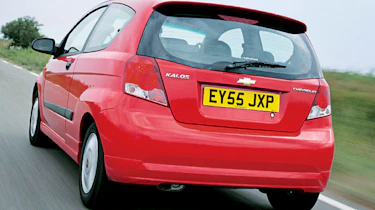 Rear view of Chevrolet Kalos SX