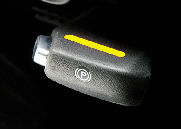 Honda FR-V handbrake