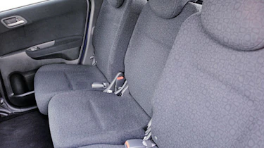 Honda FR-V backseat