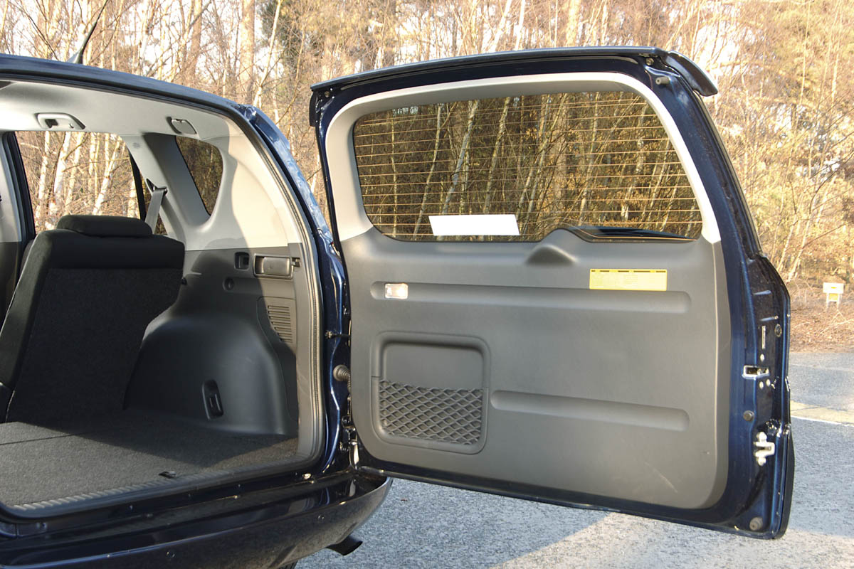 Rav4 door