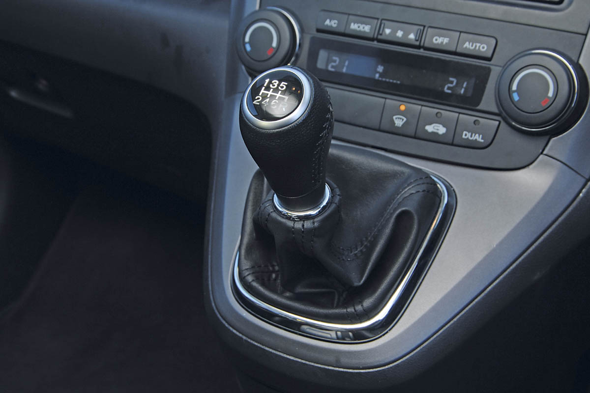 Honda stick