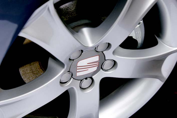 SEAT Ibiza 1.9 Sport alloys