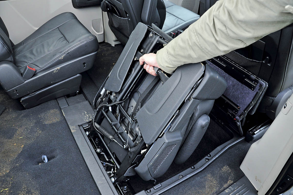 Chrysler seat