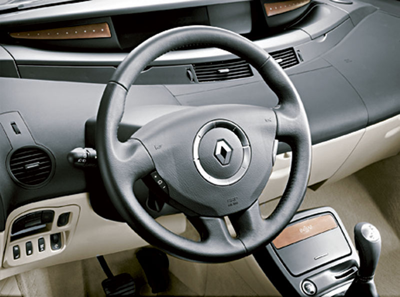 Renault Grand Espace dashboard