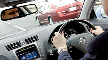 Lexus GS450h interior