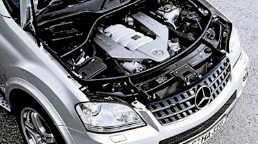 Mercedes ML63 AMG engine