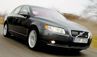 Front view of Volvo S80 V8
