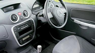 Citroen C2 Stop & Start interior