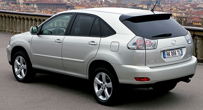 Rear view of Lexus RX350