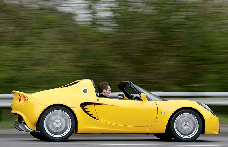 Side view of Lotus Elise 111R