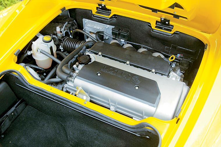 Lotus Elise 111R engine