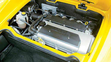 Lotus Elise 111R engine