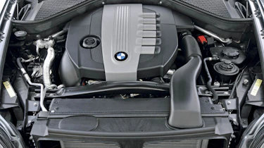 X6 engine