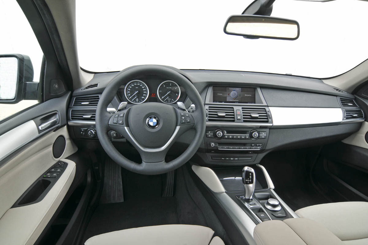X6 dash