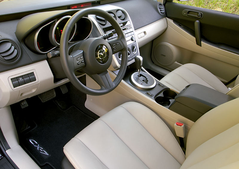 Mazda CX-7 interior