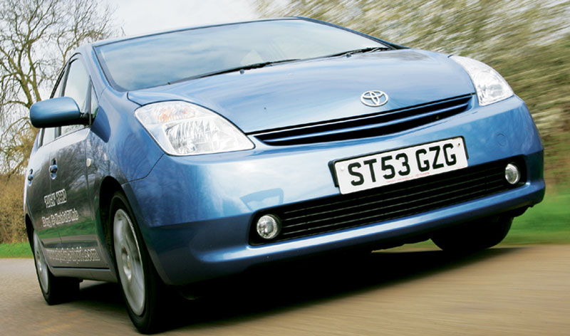 Front view of Toyota Prius Amberjac