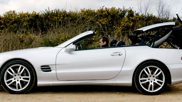 Mercedes SL500 folding roof