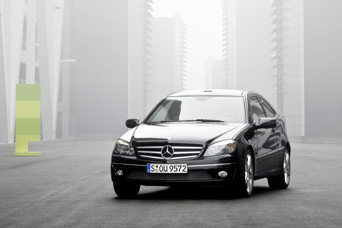 Merc black f2