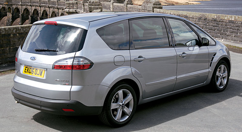 Rear view of Ford S-MAX