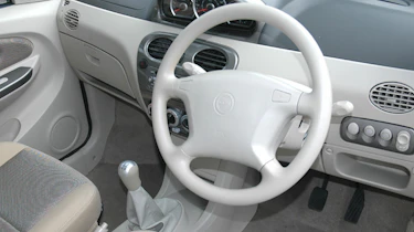 Naza Sutera interior