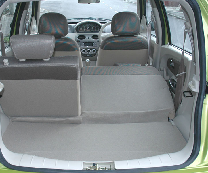 Naza Sutera load space