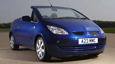 Front view of Mitsubishi Colt CZC