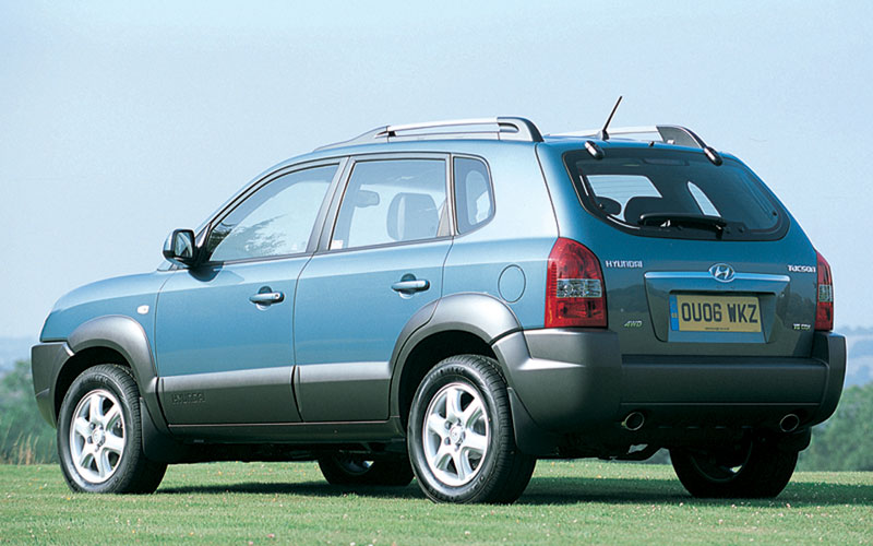 Rear view of Hyundai Tucson FCEV