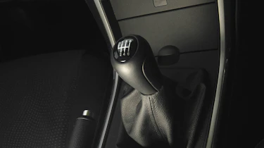 Mazda 6 stick