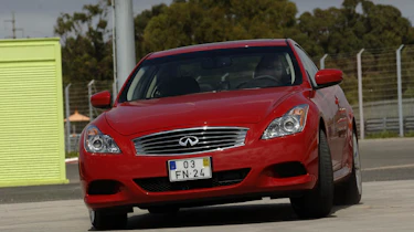 Infiniti G37