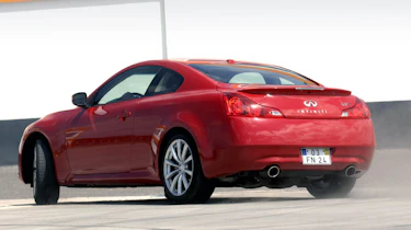 Infiniti G37