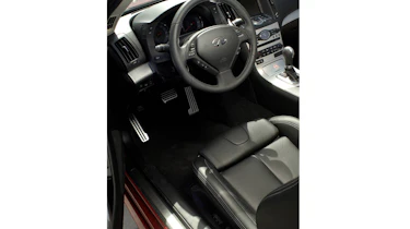 Infiniti G37