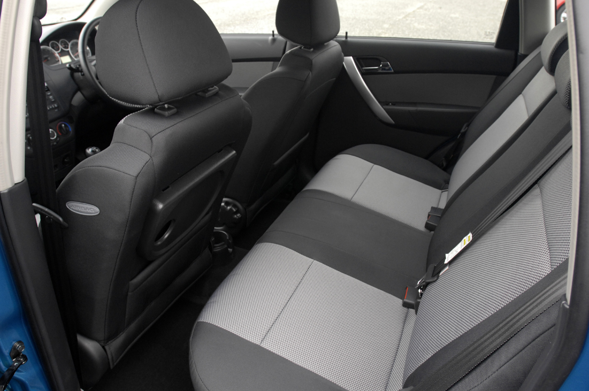 Aveo int rear