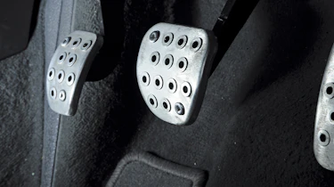 Laguna pedals