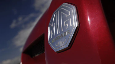 MG X SV-Rlogo