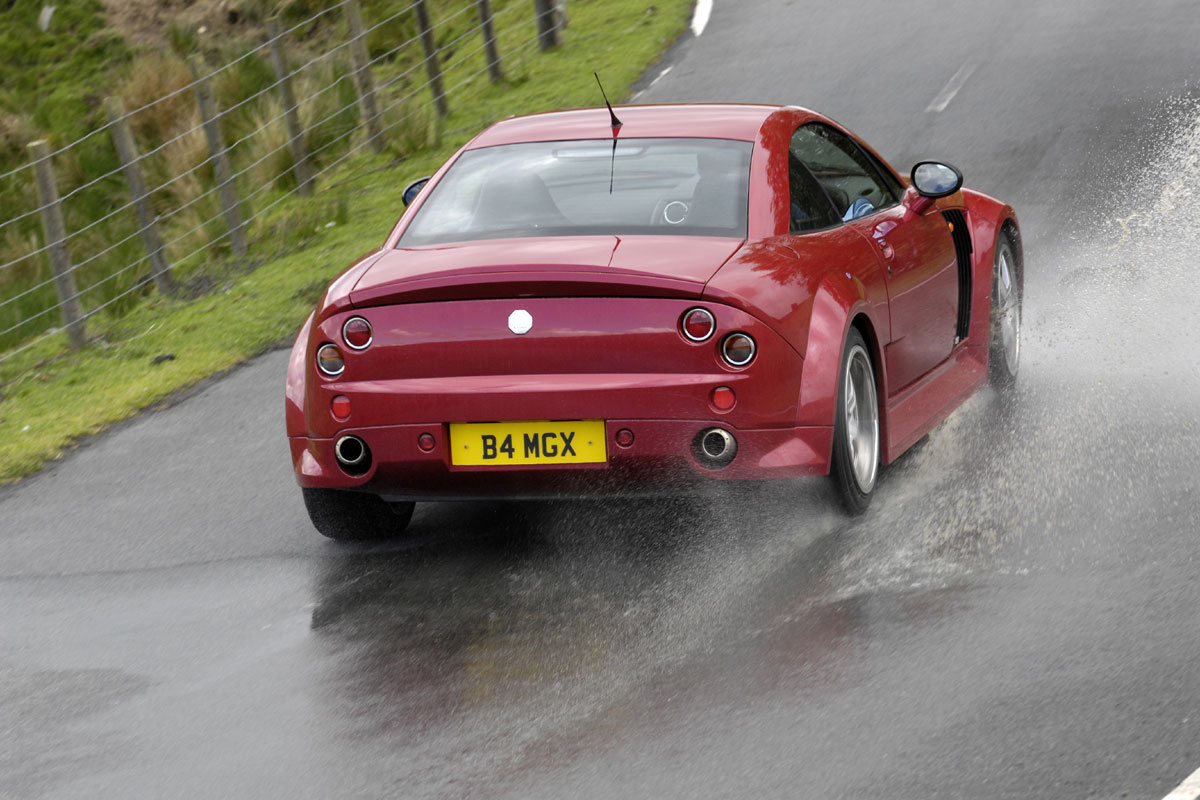 MG X SV-R rear
