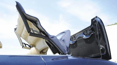 XKR roof