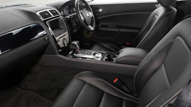 Jaguar XKR-S