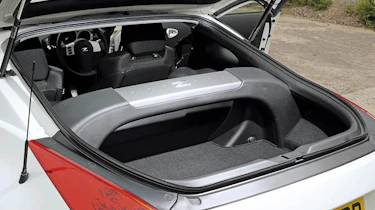 350z boot