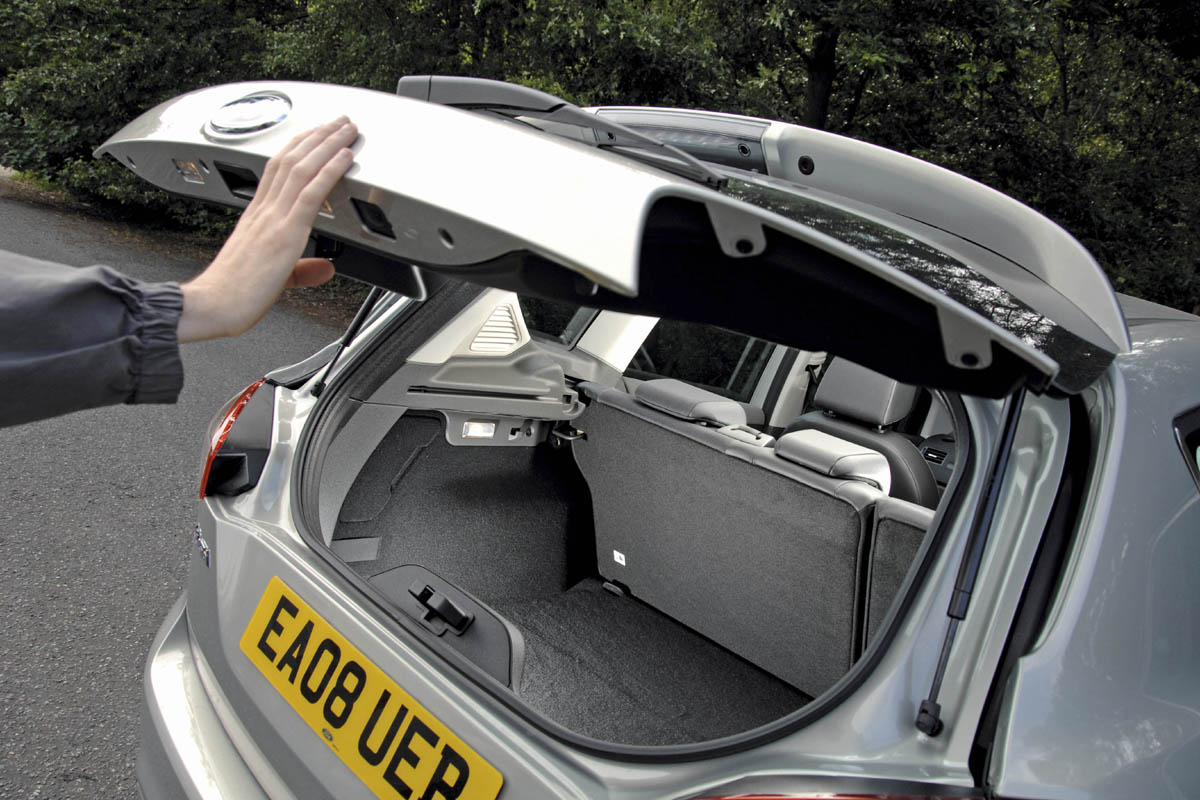 Kuga door