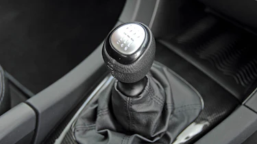 Saab stick