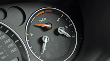 Saab dial